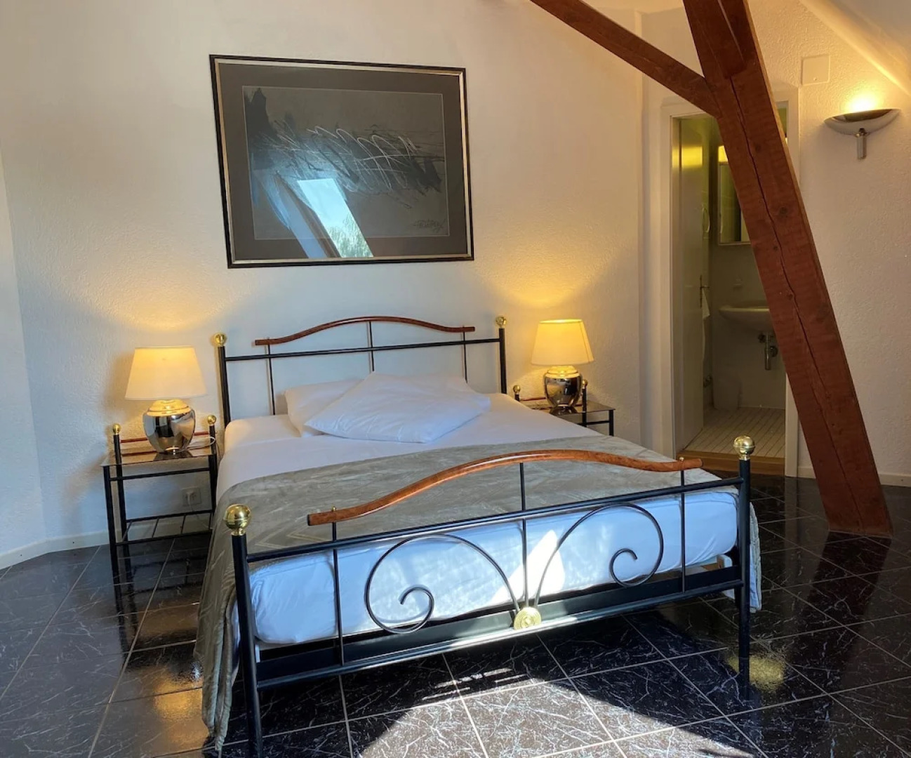 Apart-Hôtel Pont-de-Thielle