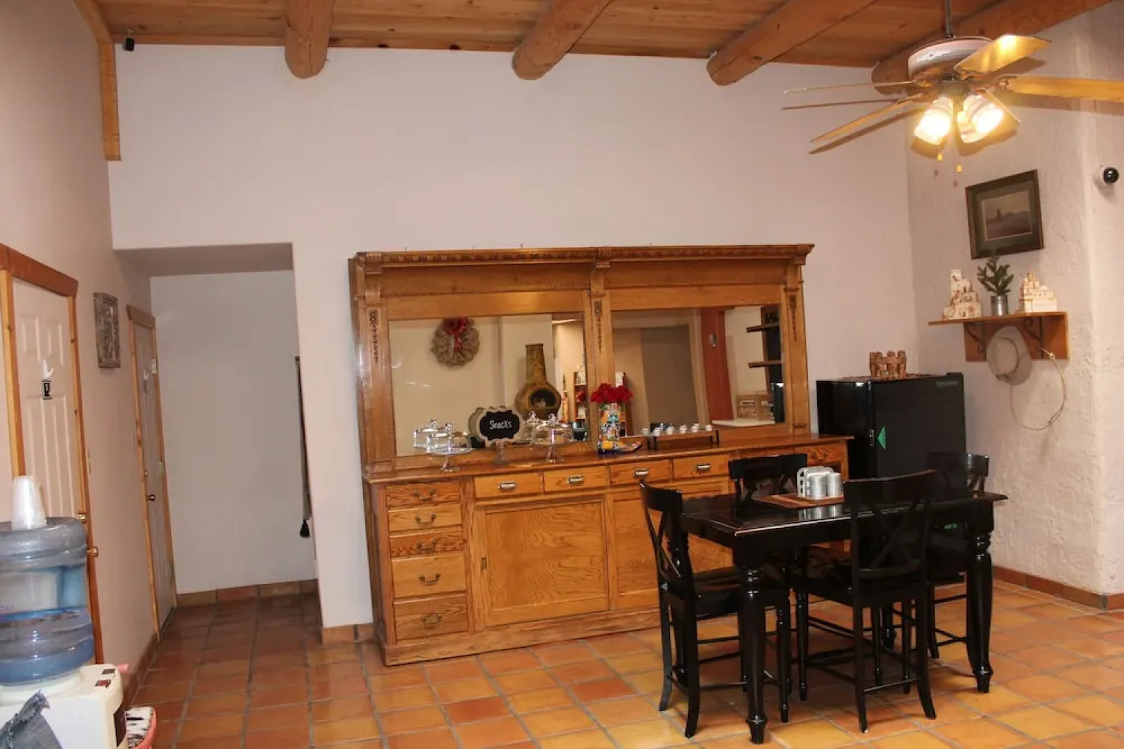 Adobe Rose Boutique Inn