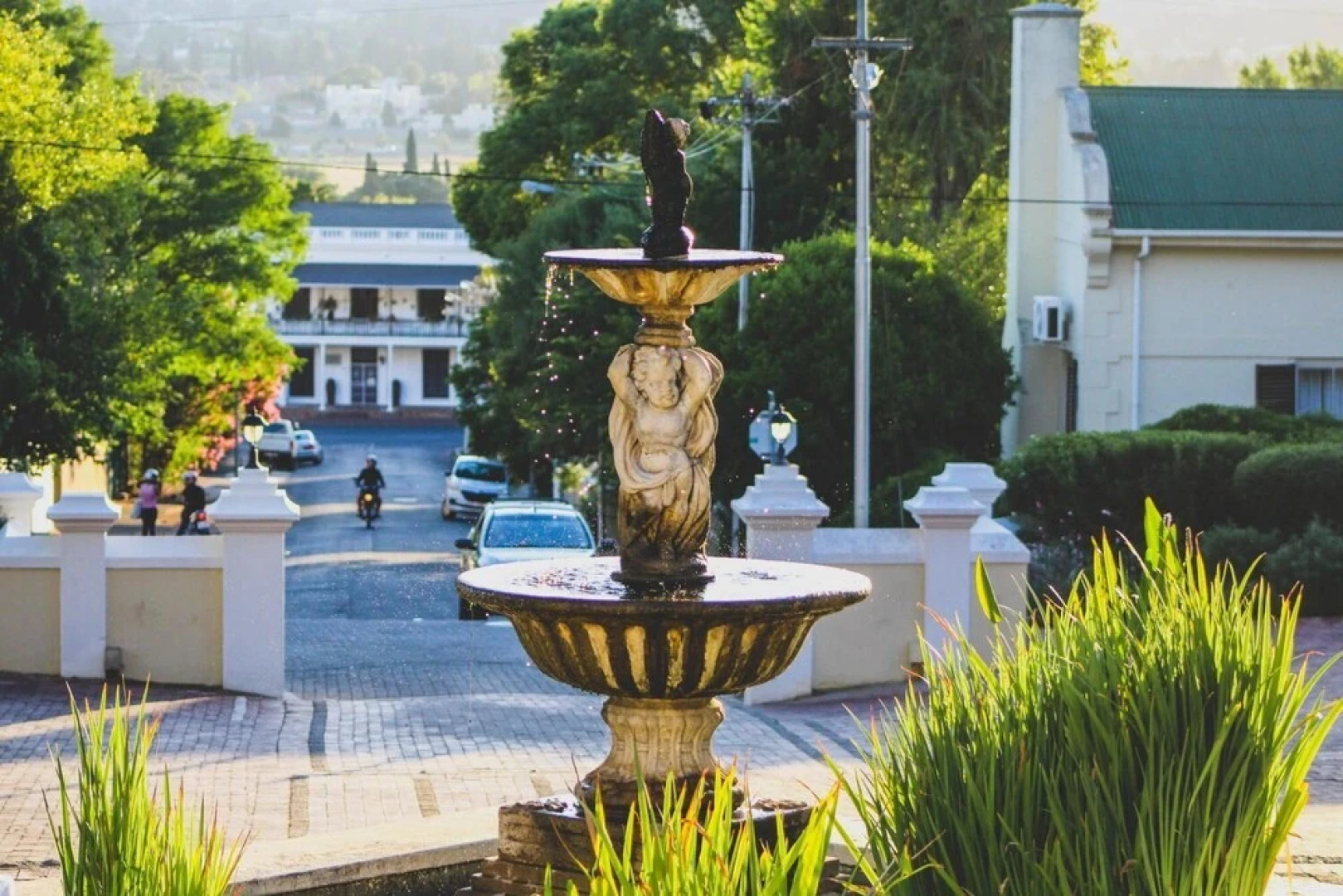 Pontac Manor Hotel