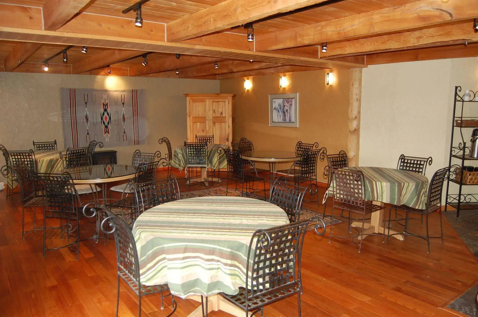 The Boulder Creek Lodge