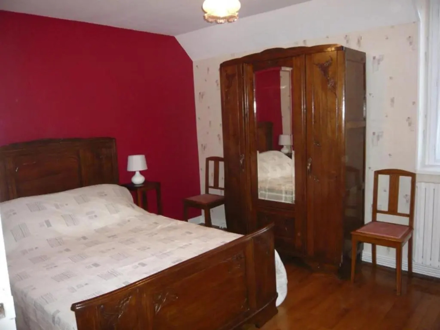 Gîte Saint-Pourçain-sur-Sioule, 5 pièces, 9 personnes - FR-1-489-60