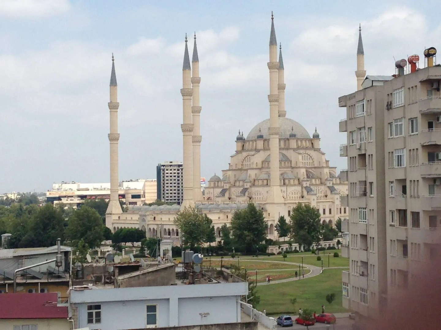 Centrum Business Hotel