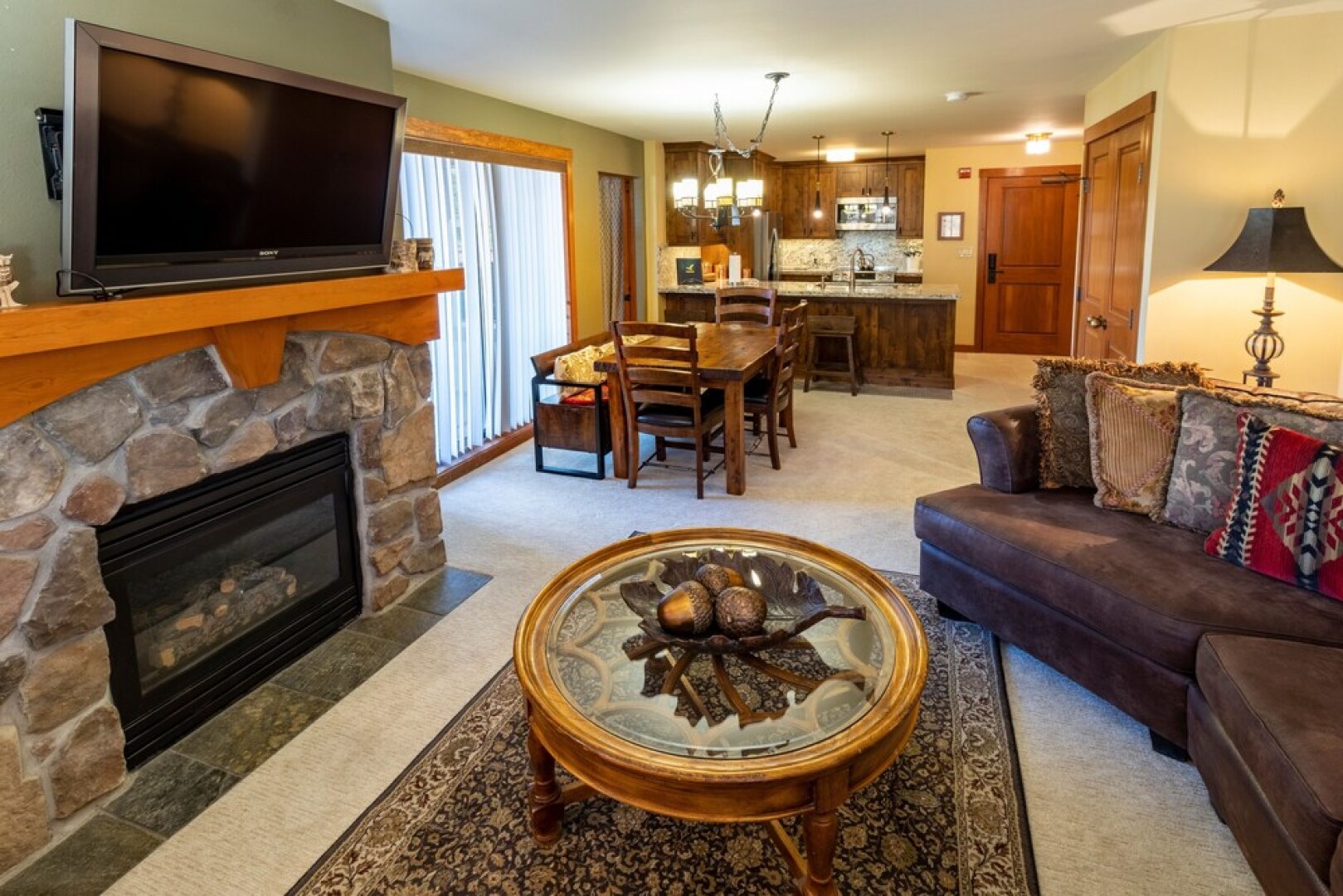 2215 - Two Bedroom Deluxe Eagle Springs East 2 Condo by RedAwning