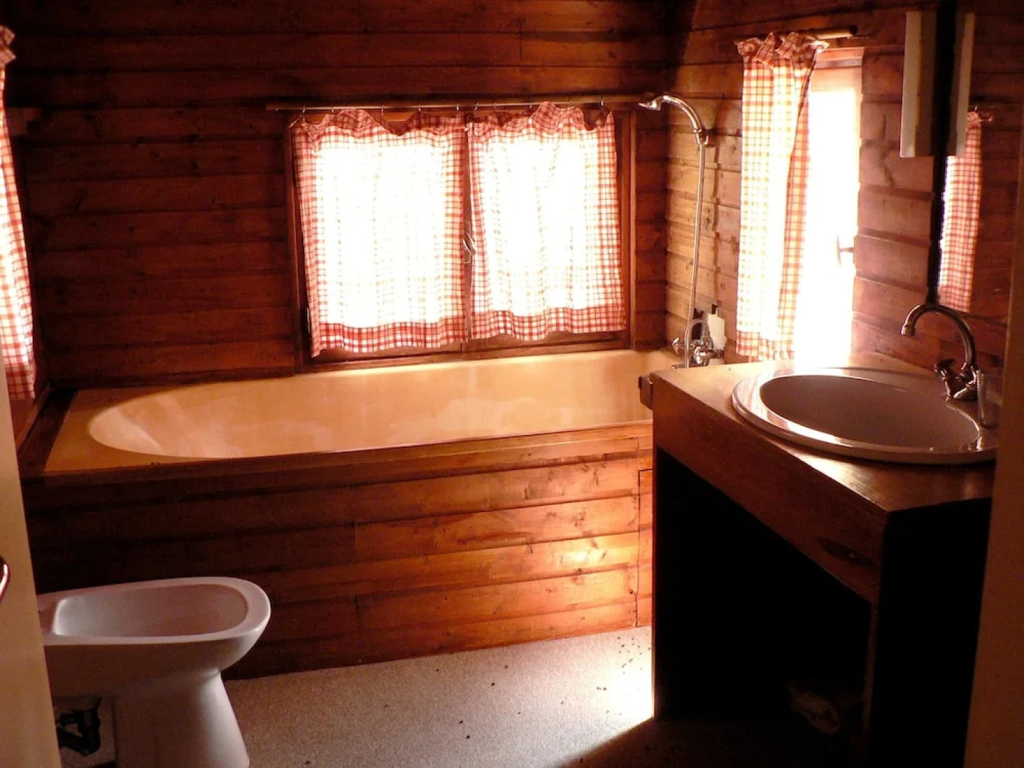 House with 2 Bedrooms in Guillestre, with Wonderful Mountain View, Furnished Terrace And Wifi - 12 Km From the Slopes