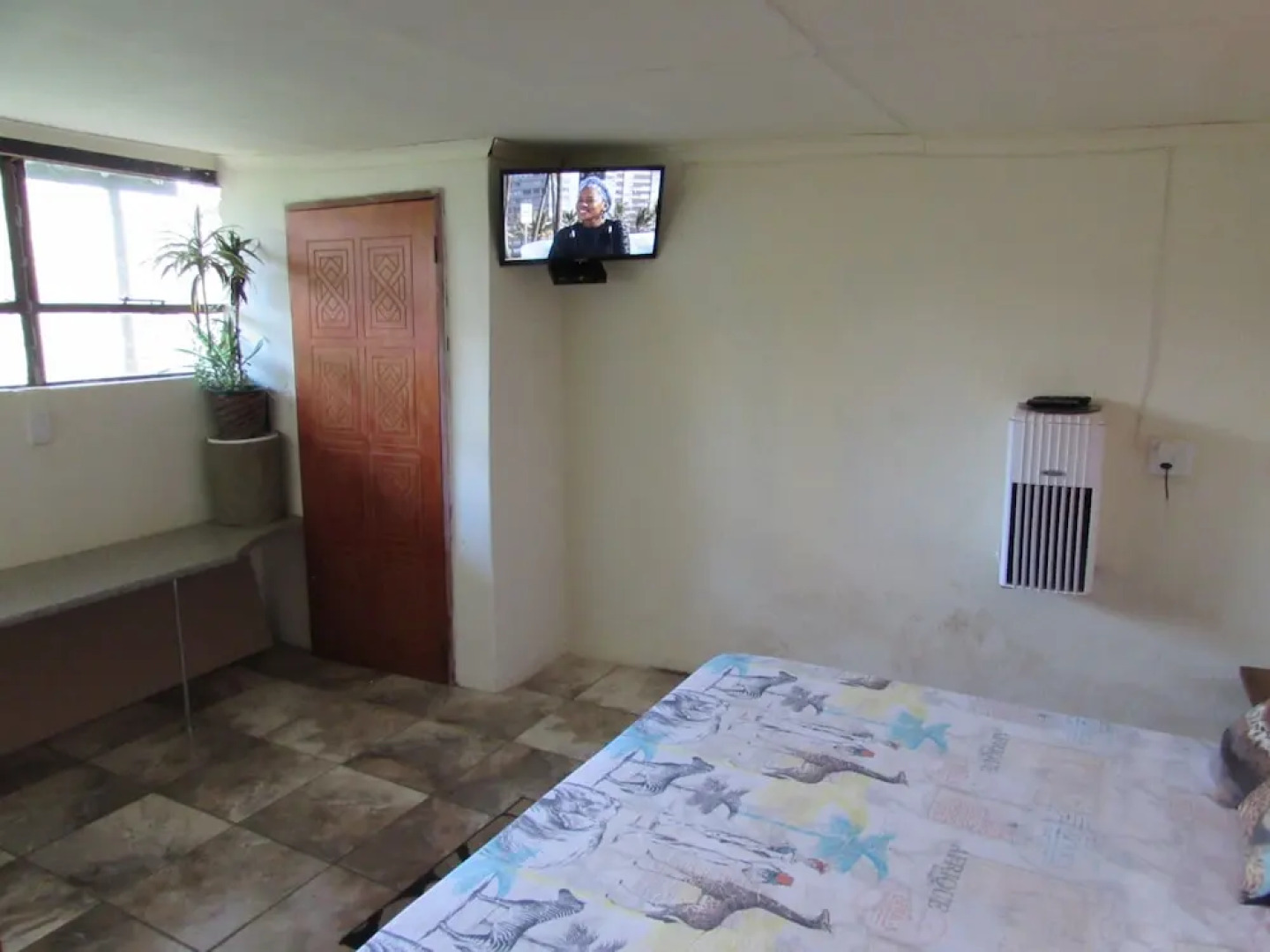 Amanzimlotzi Riverside Bush Camp