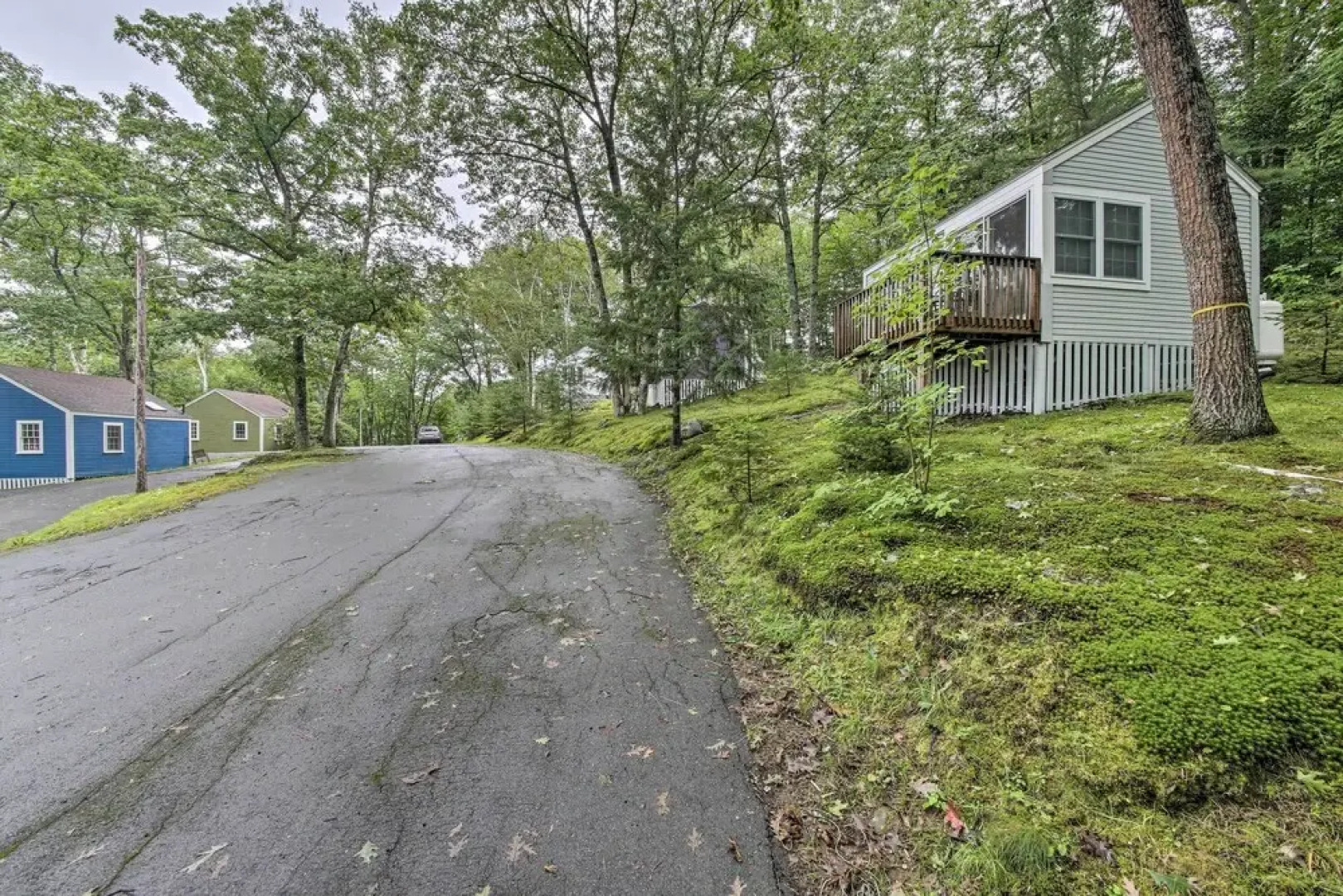 Idyllic Edgecomb Forest Studio w/ Deck & Balcony!