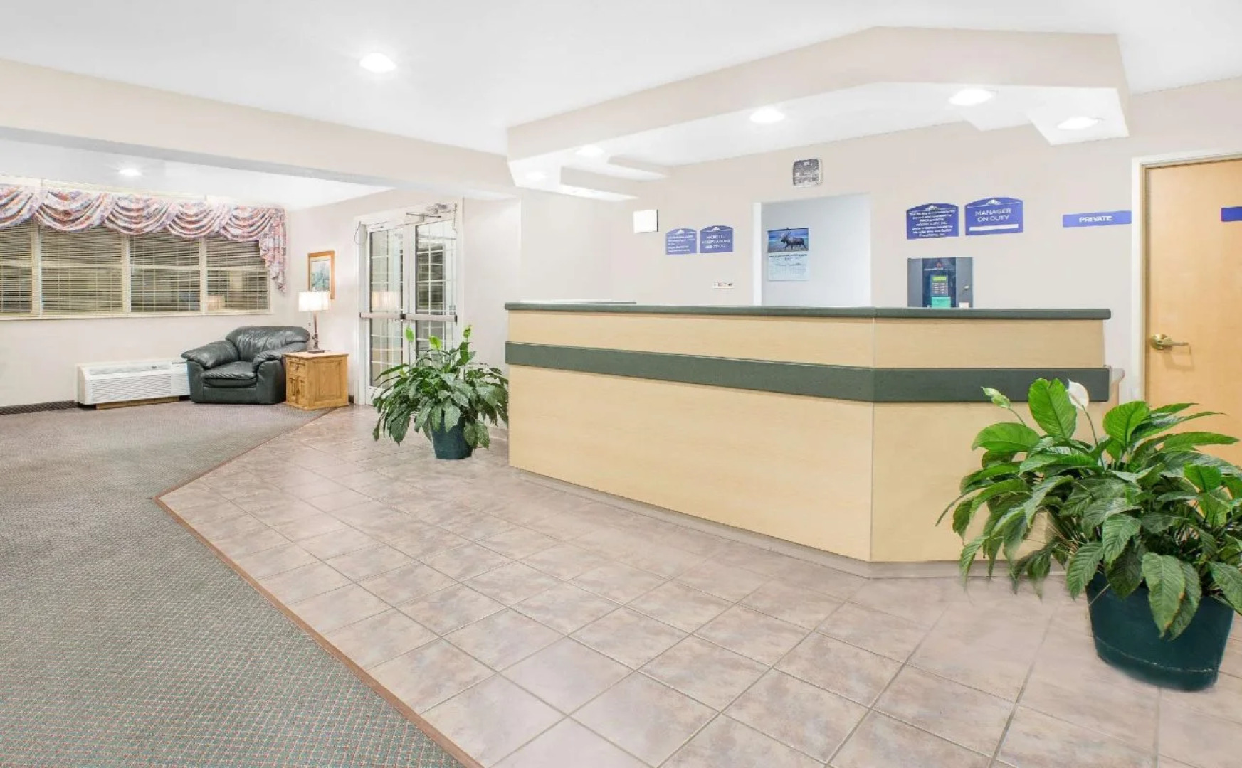 Microtel Inn & Suites by Wyndham Broken Bow