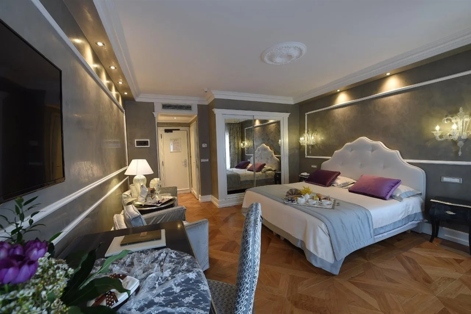 Hotel Savoia & Jolanda