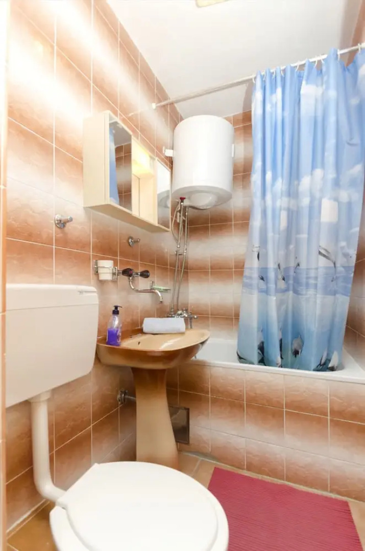 Apartments Little spring