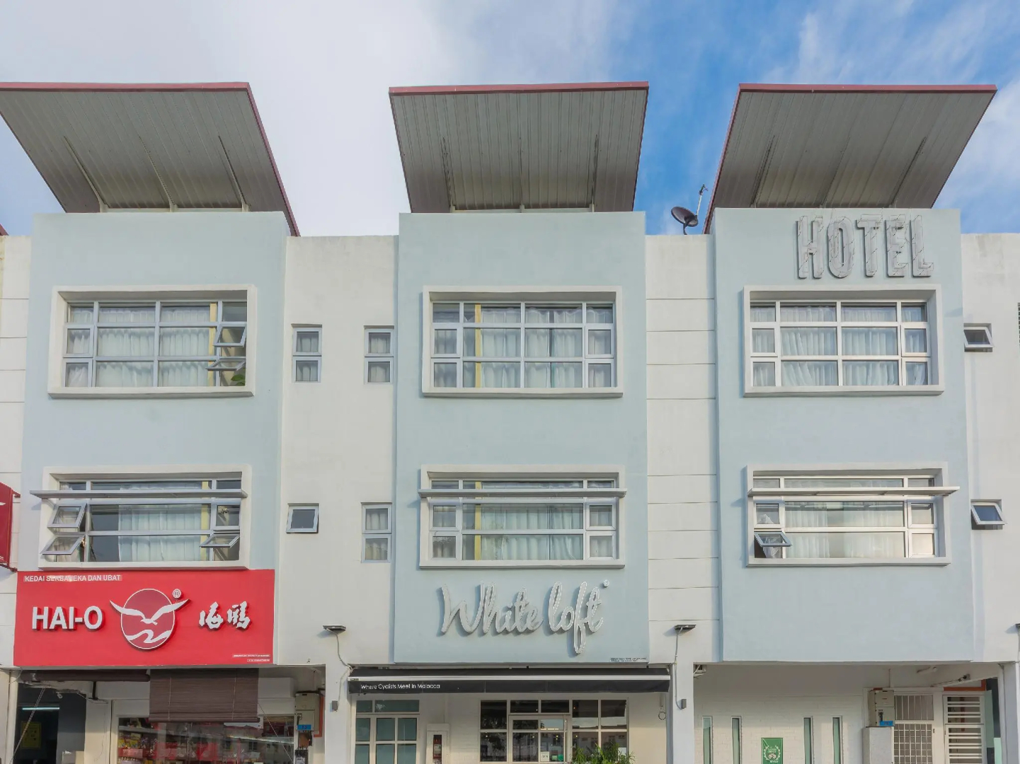 White Loft Hotel