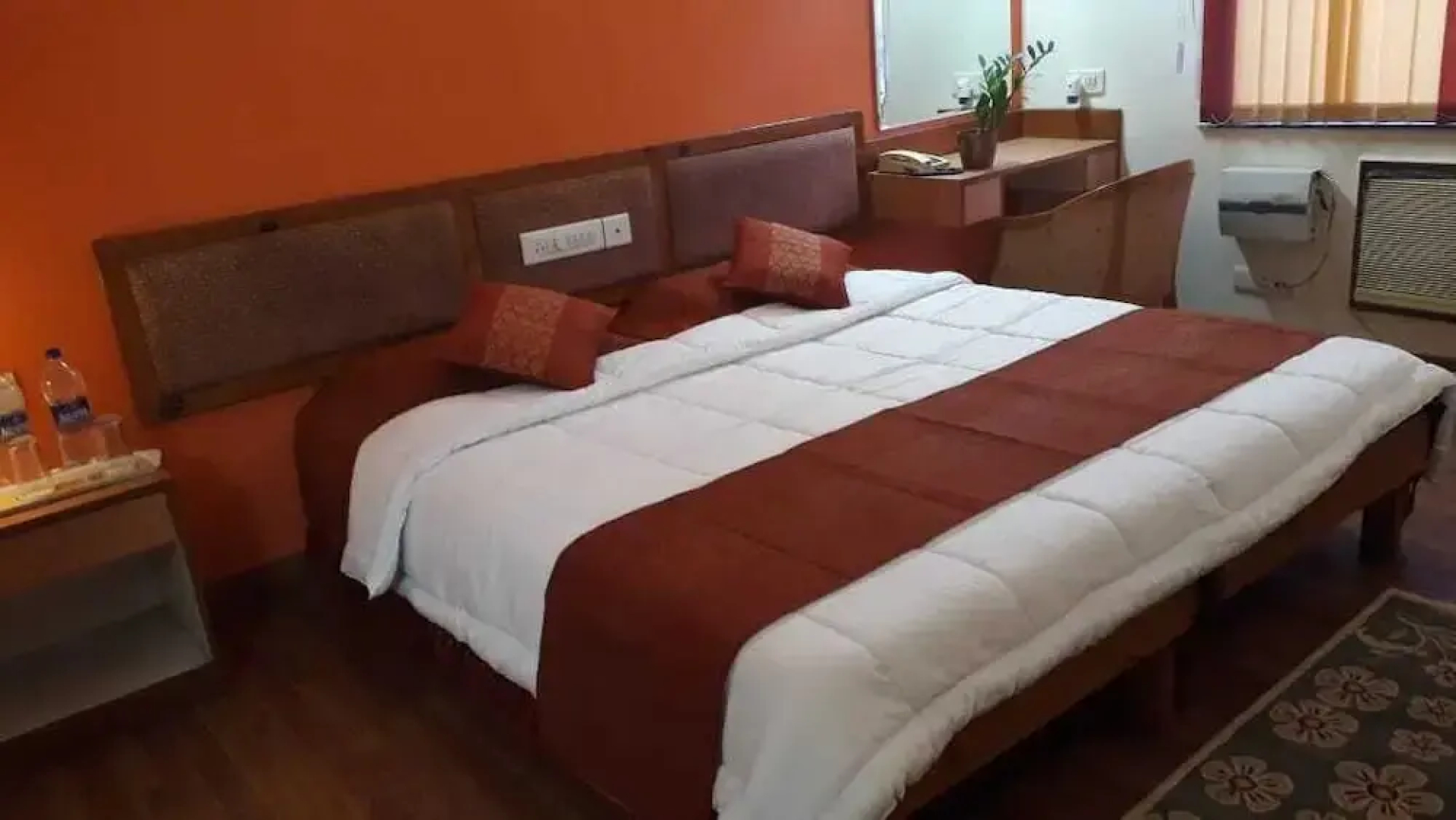 Swapanlok Farms And Resorts