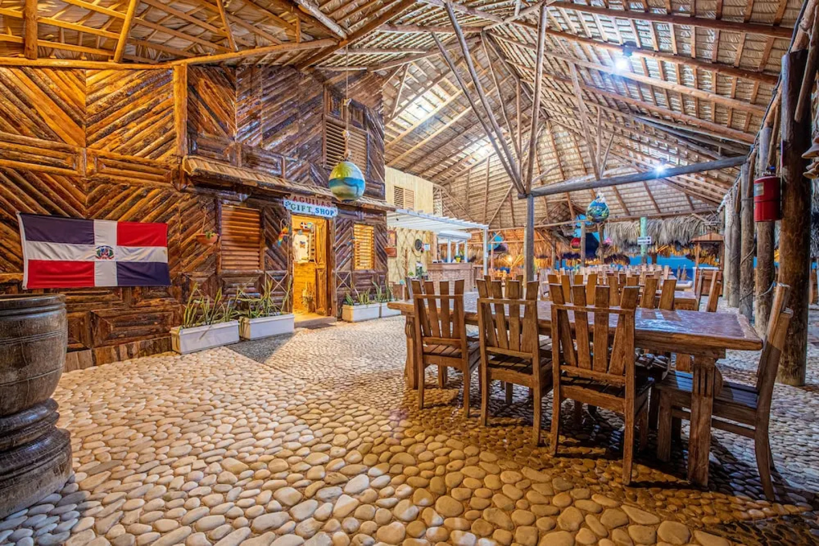 Glamping Ecolodge Cueva de las Águilas