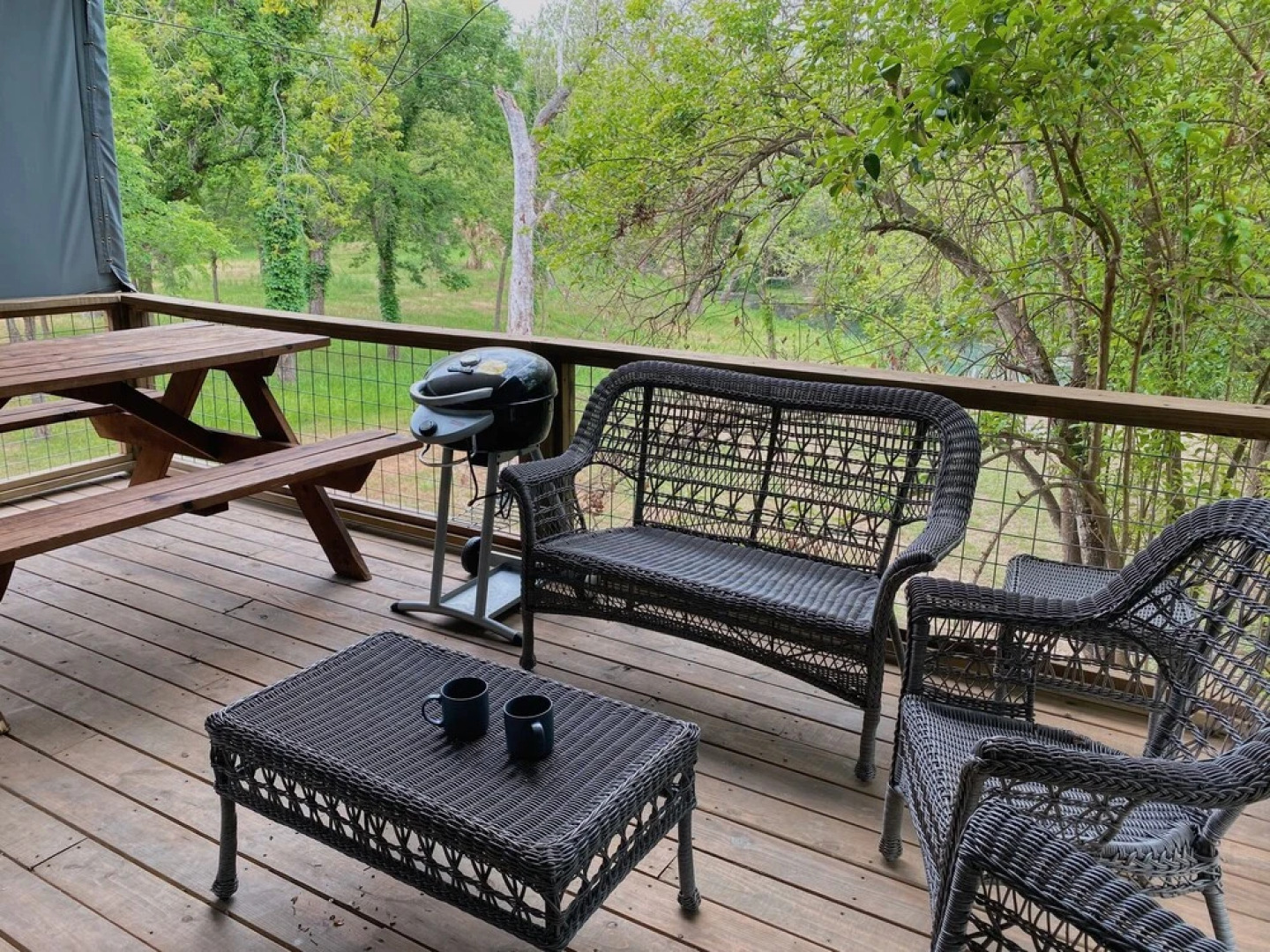 11 Son's Geronimo - Birdhouse Cabin