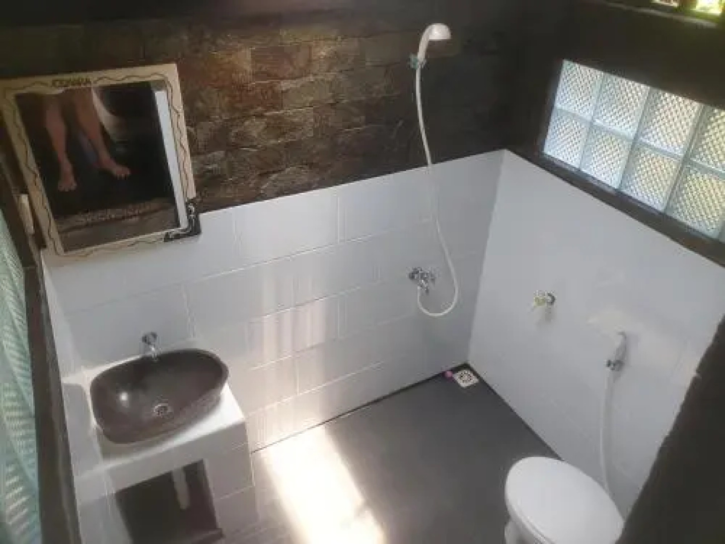 Ana Warung & Bungalows