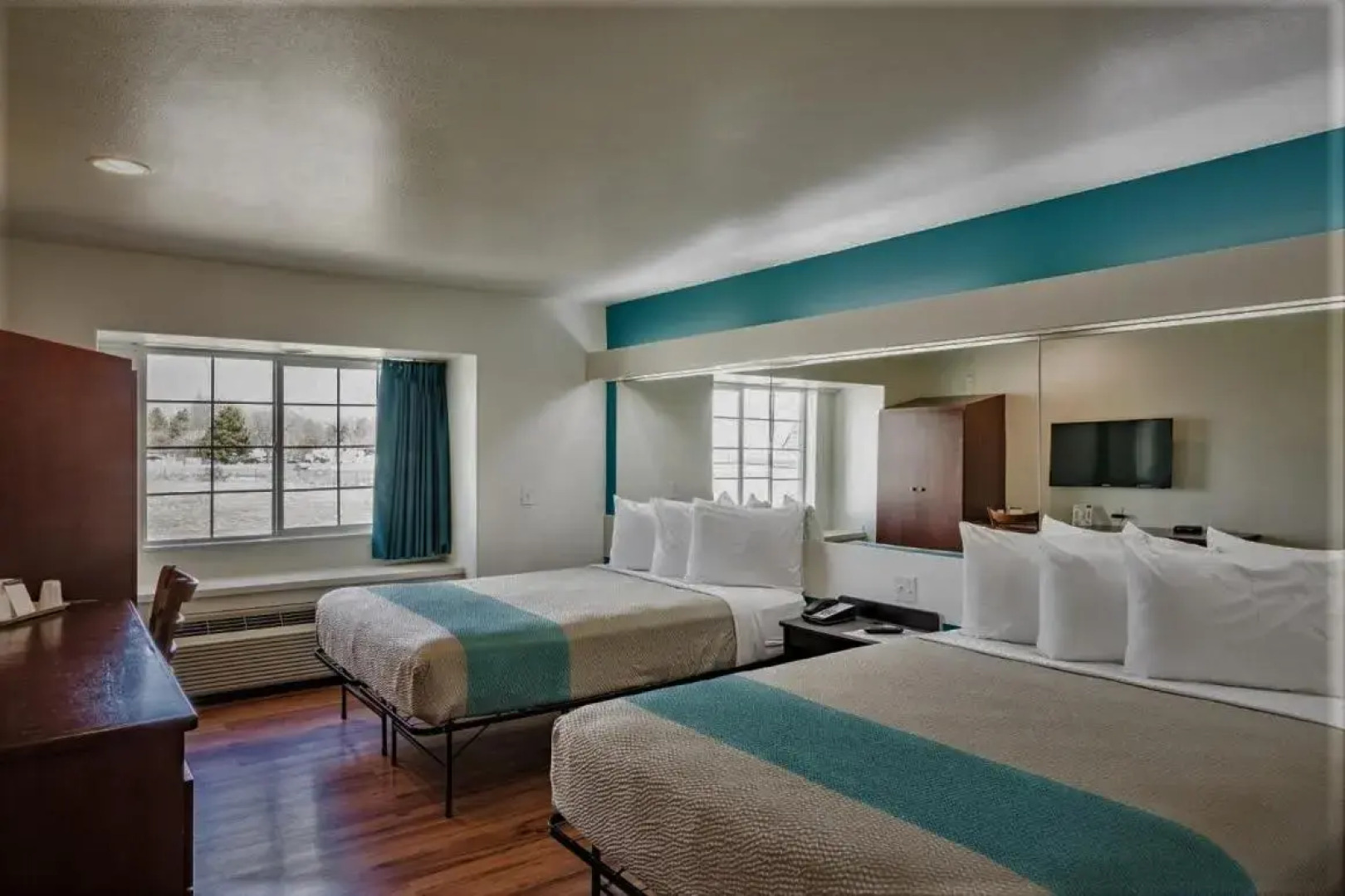 Motel 6 Idaho Falls, ID - Snake River