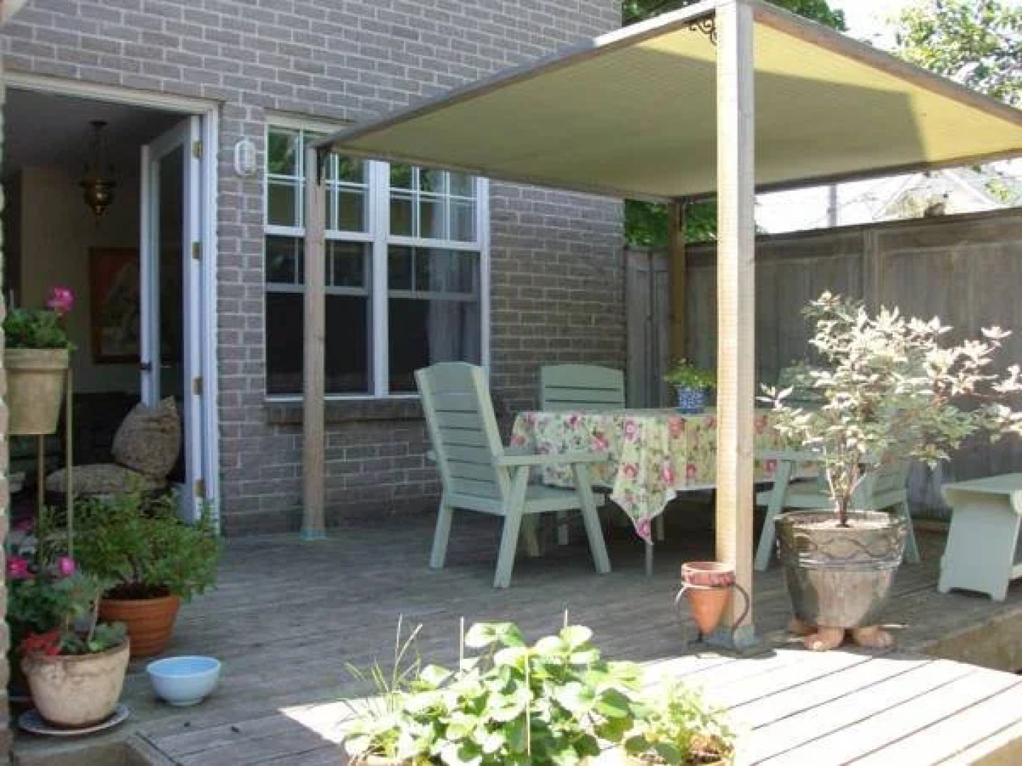 Rosa's Bed & Breakfast