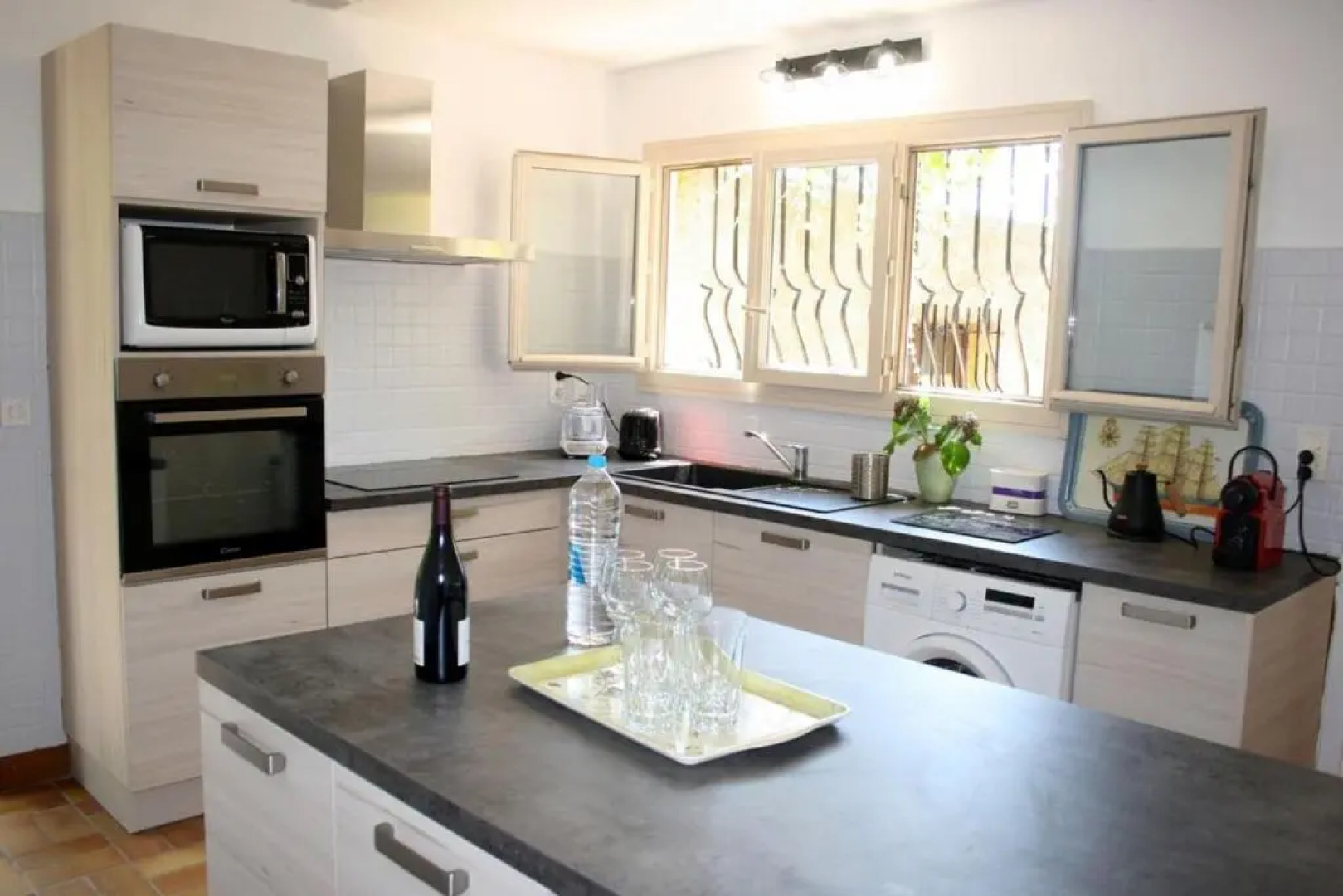 Villa de 140 m carré climatisée à 10 min de la plage