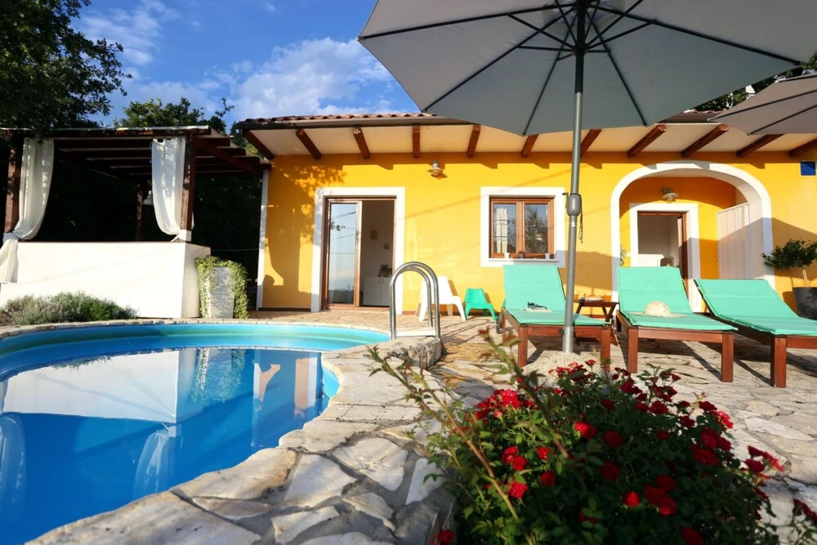 House With 2 Bedrooms in Hrvatska, With Private Pool, Furnished Terrace and Wifi - 3 km From the Beach