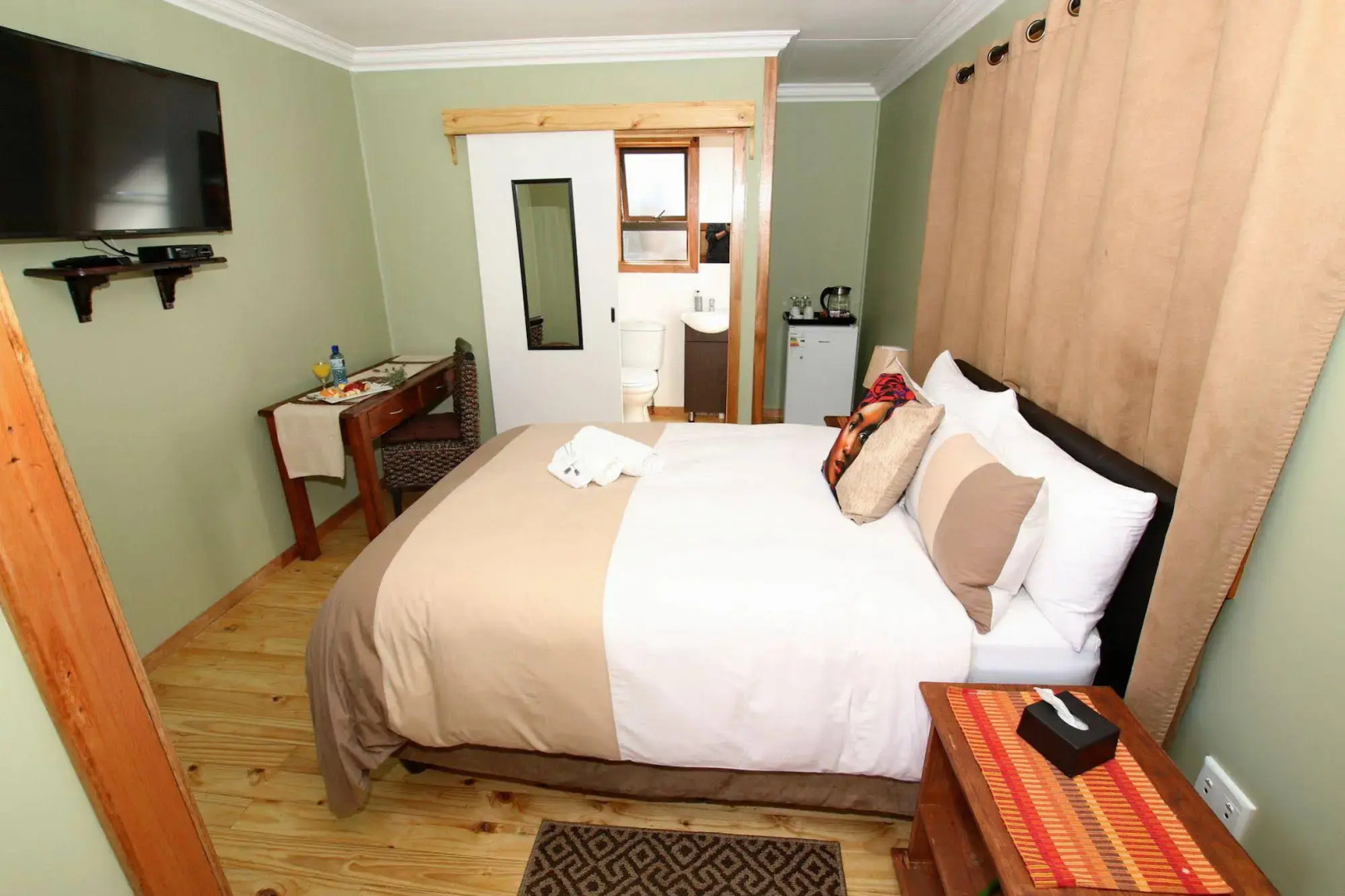 Summer Garden Guest House and Self Catering Apartments