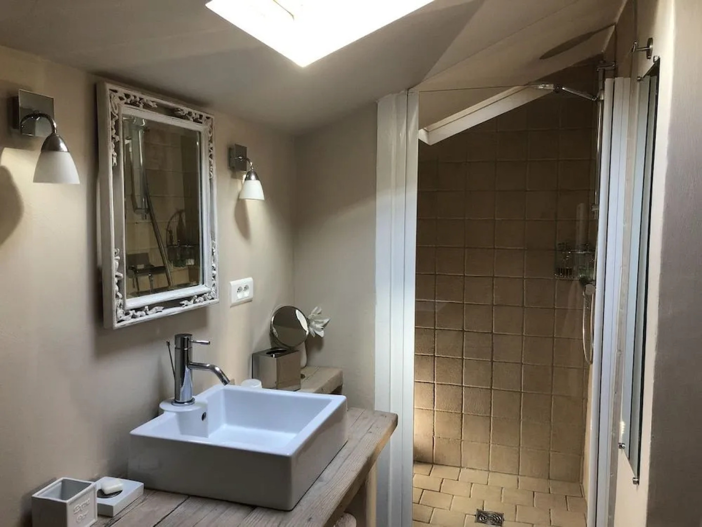 Le Mas au Portail Bleu