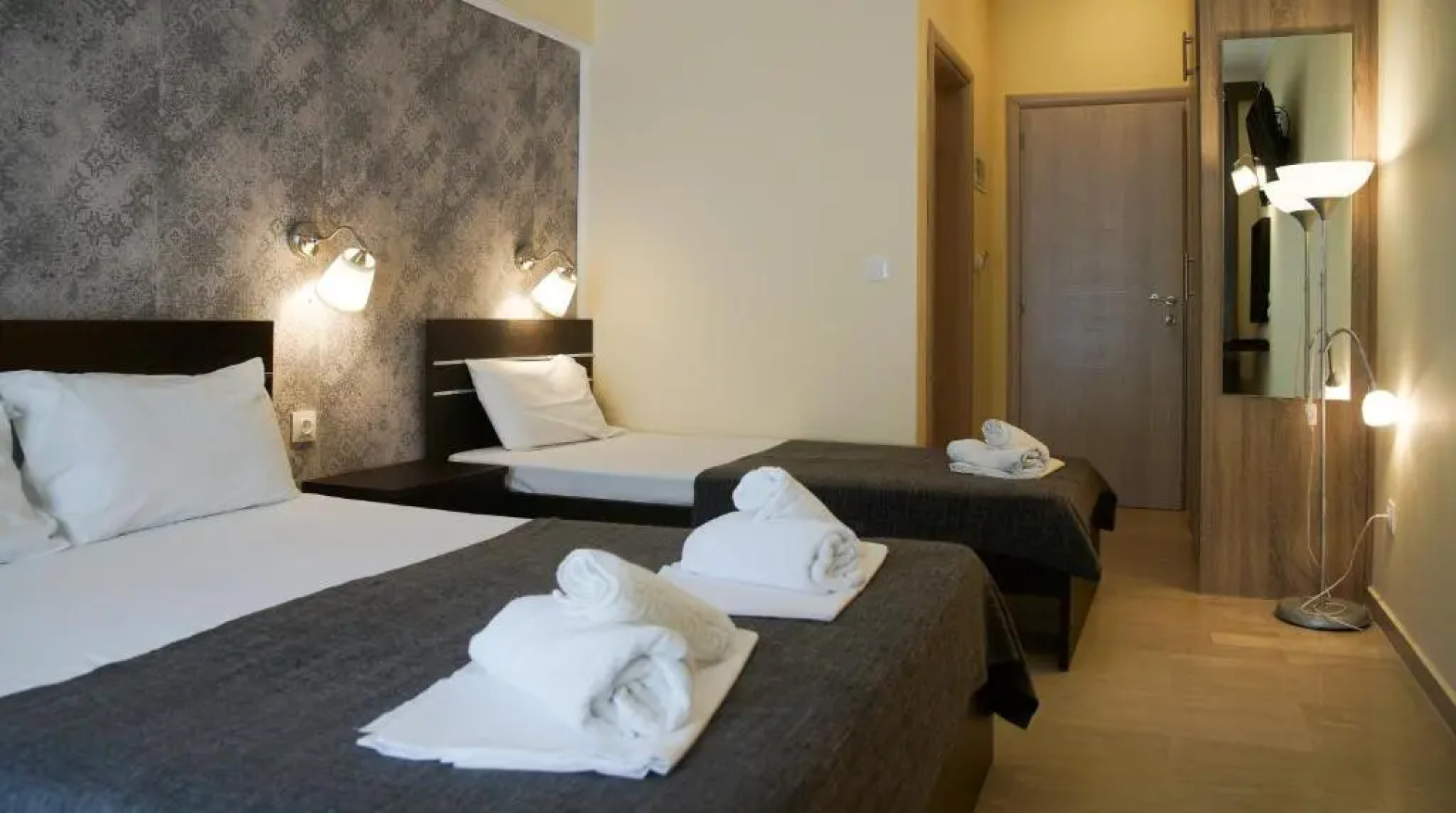 Afrodite Seaside Rooms