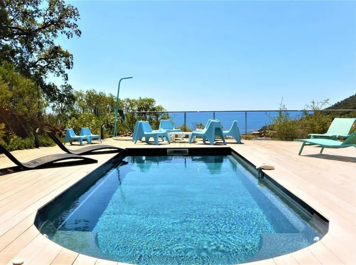 Villa Colomba - Front OF THE Sea- 4