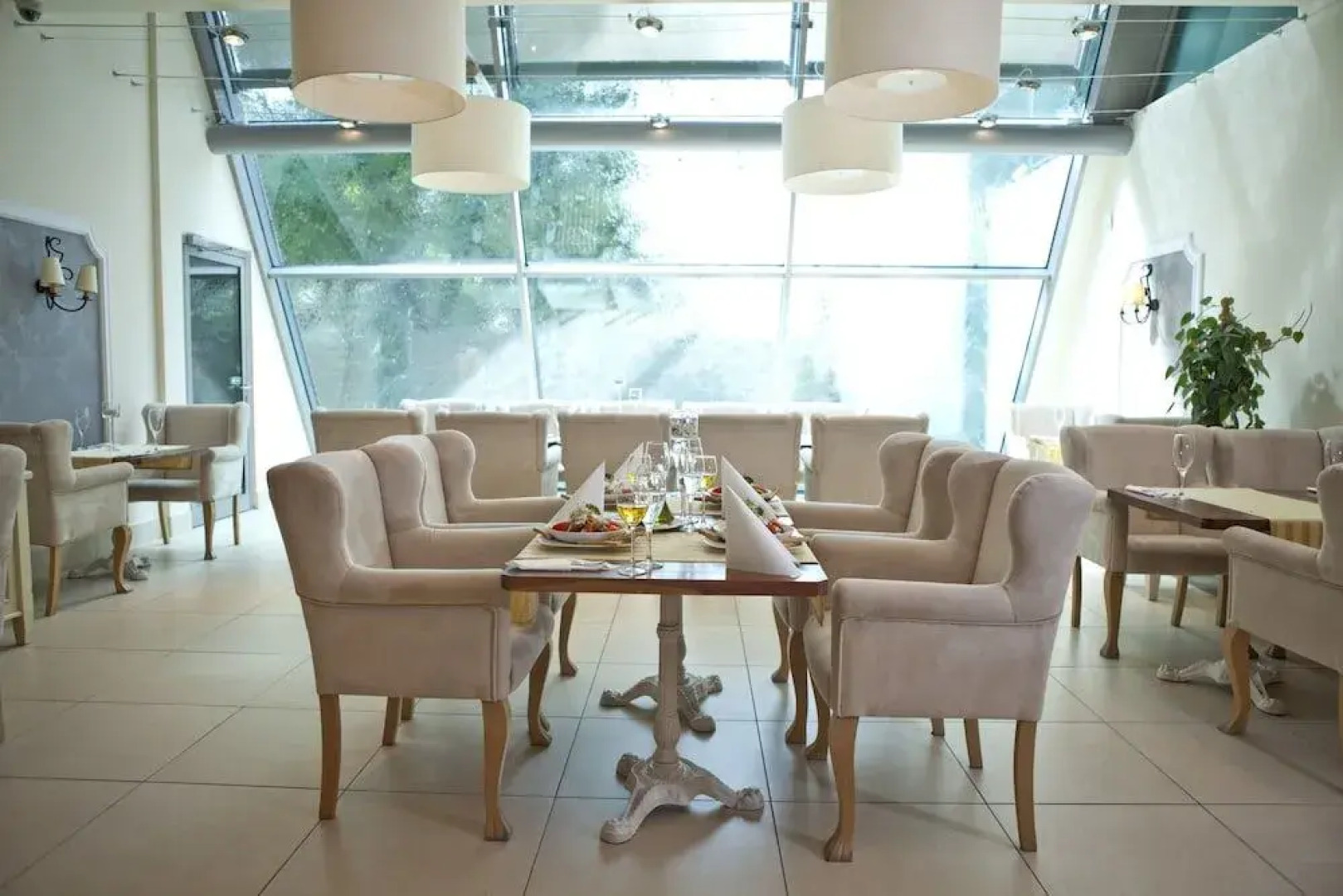 Szara Willa - Hotel, Catering i Konferencje Opole