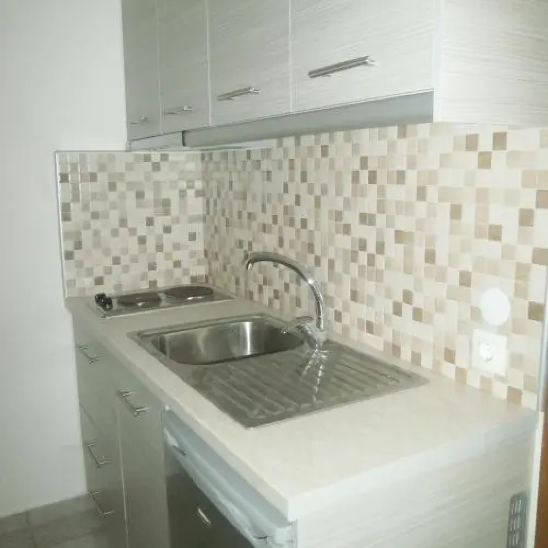 Daniela Apartments
