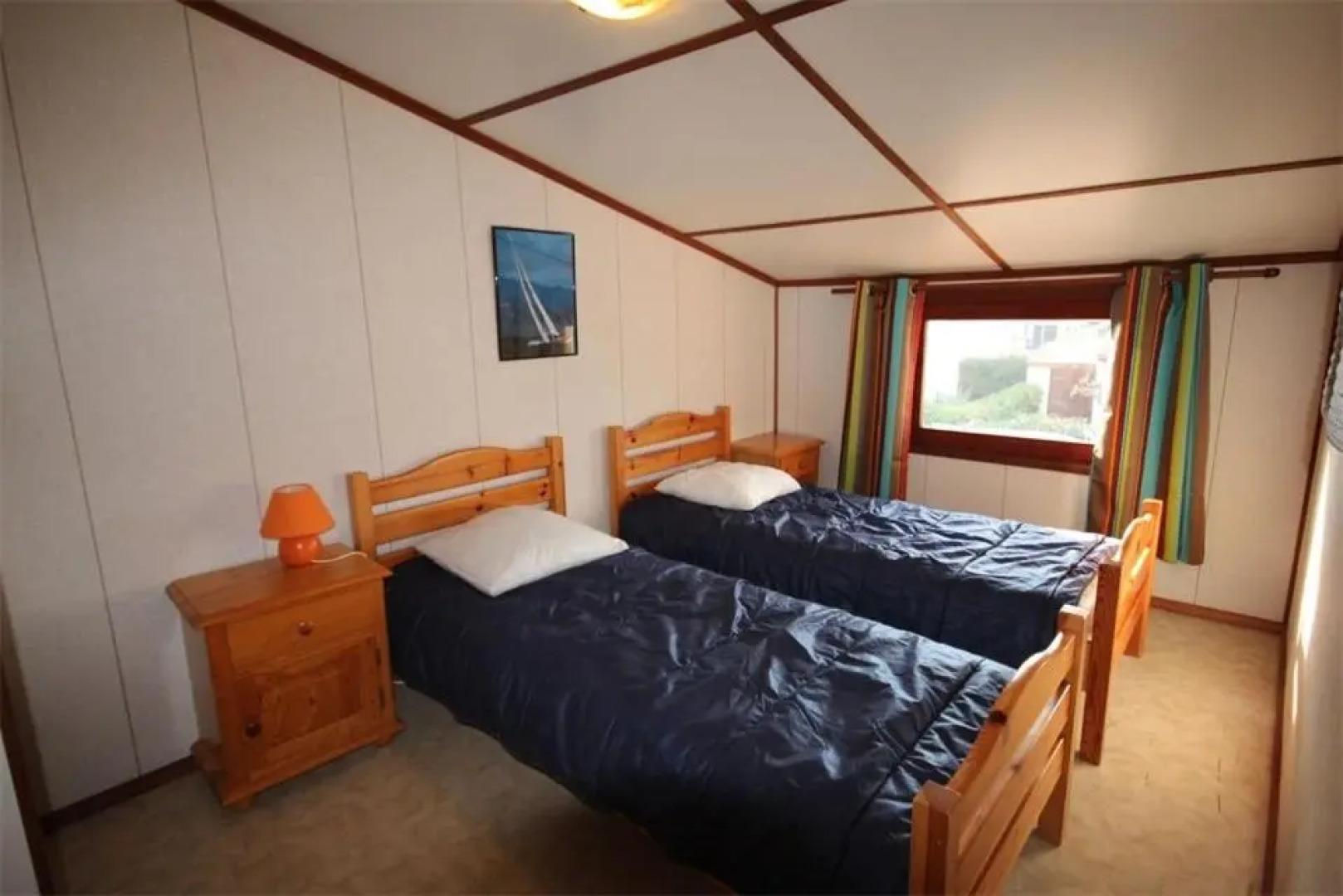 Domaine de vacances à 600m de la plage, villa climatisée 3 chambres 7 couchages WIFI animations piscines en suppléments LRTAMJ36