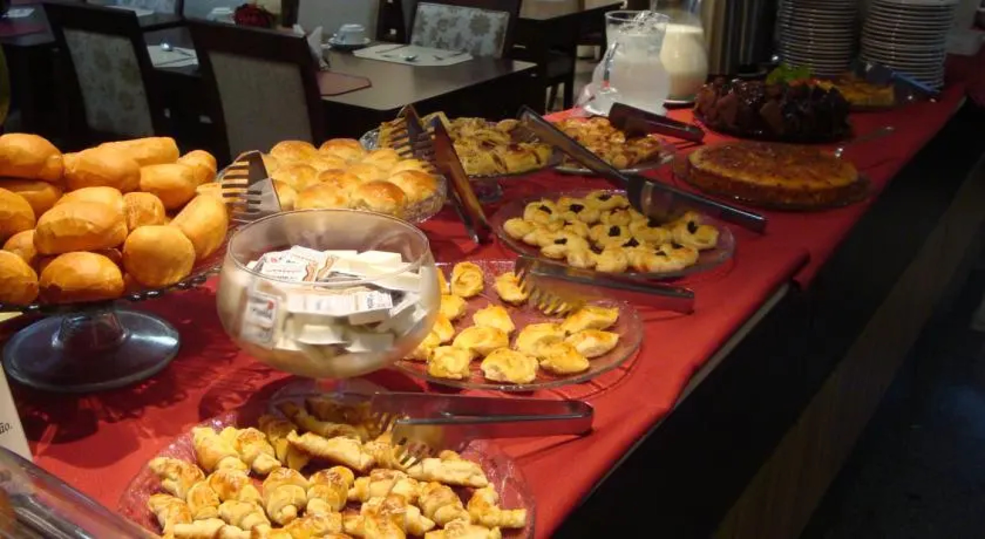 Bristol Golden Plaza Hotel