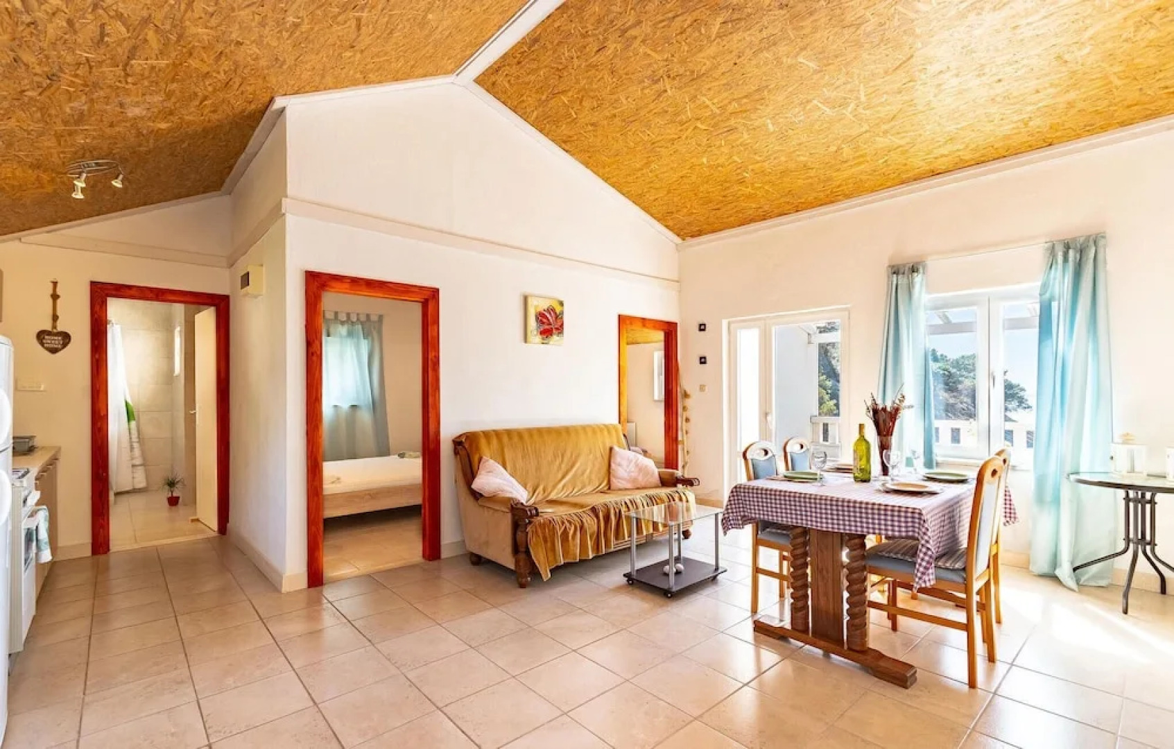 Amazing Home in Pupnat With 4 Bedrooms