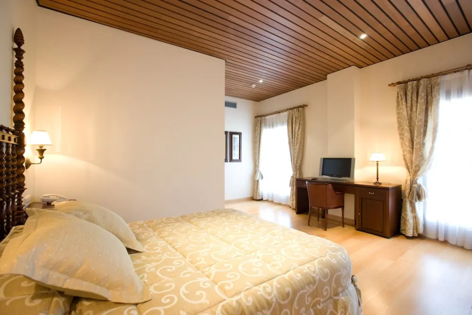 Hotel de Bodegas Hacienda Albae