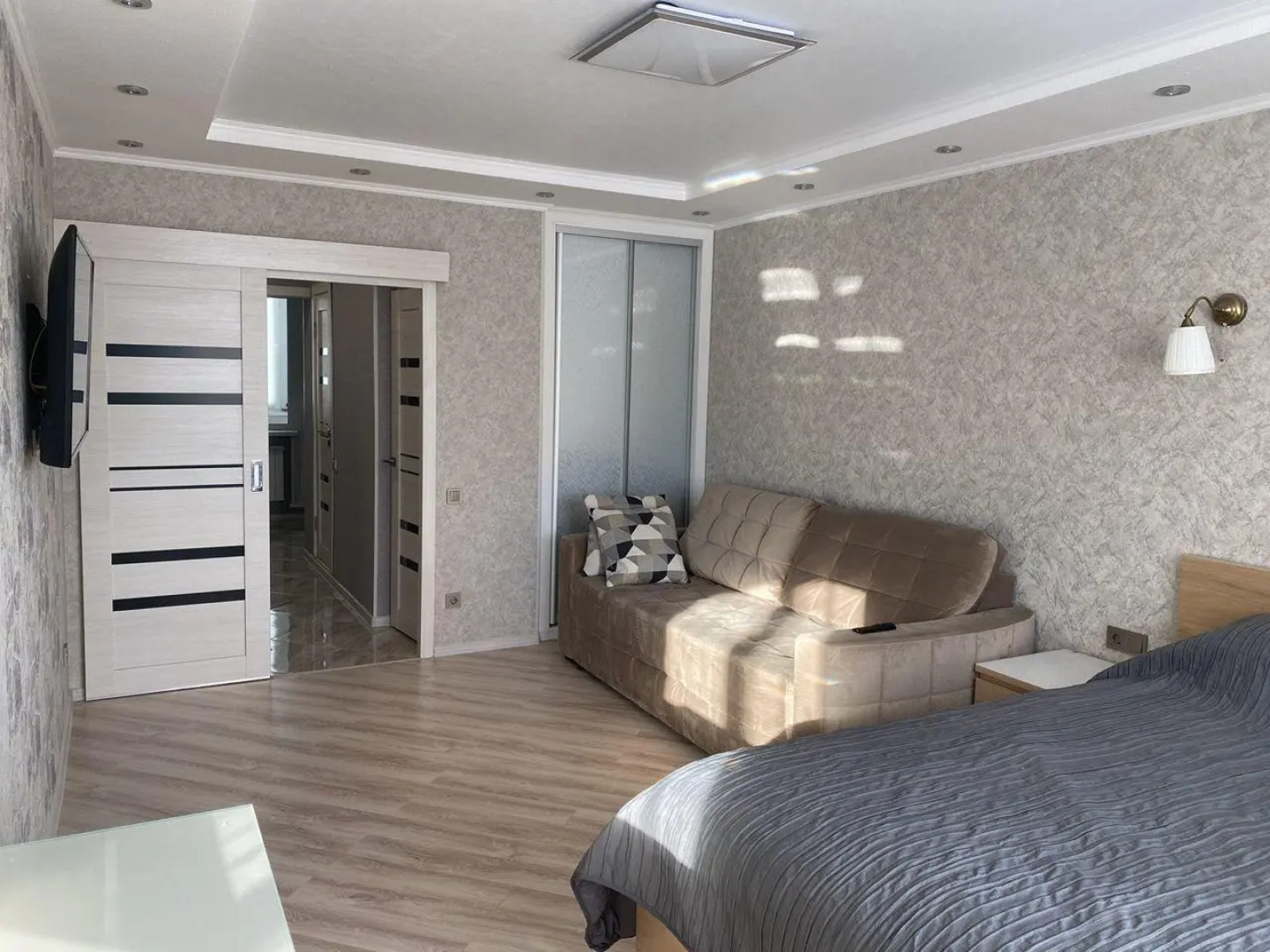 Апартаменты в 5-ом микрорайоне 49