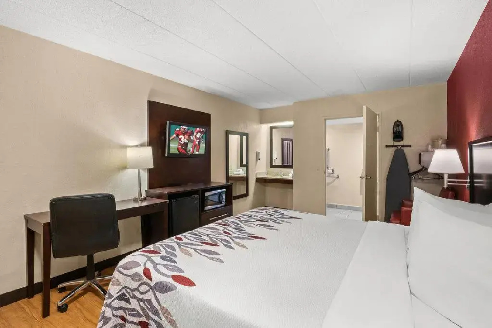 Red Roof Inn Lansing East – MSU