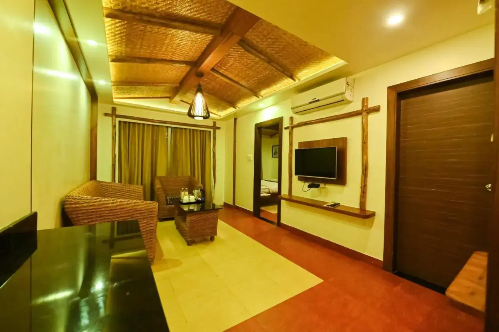 OYO 1711 Hotel Sepoy Grande