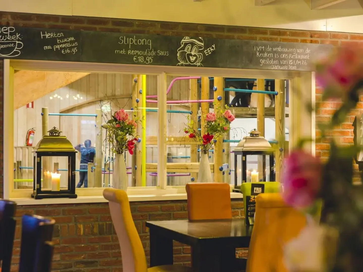 Carefully Furnished Chalet with Garden