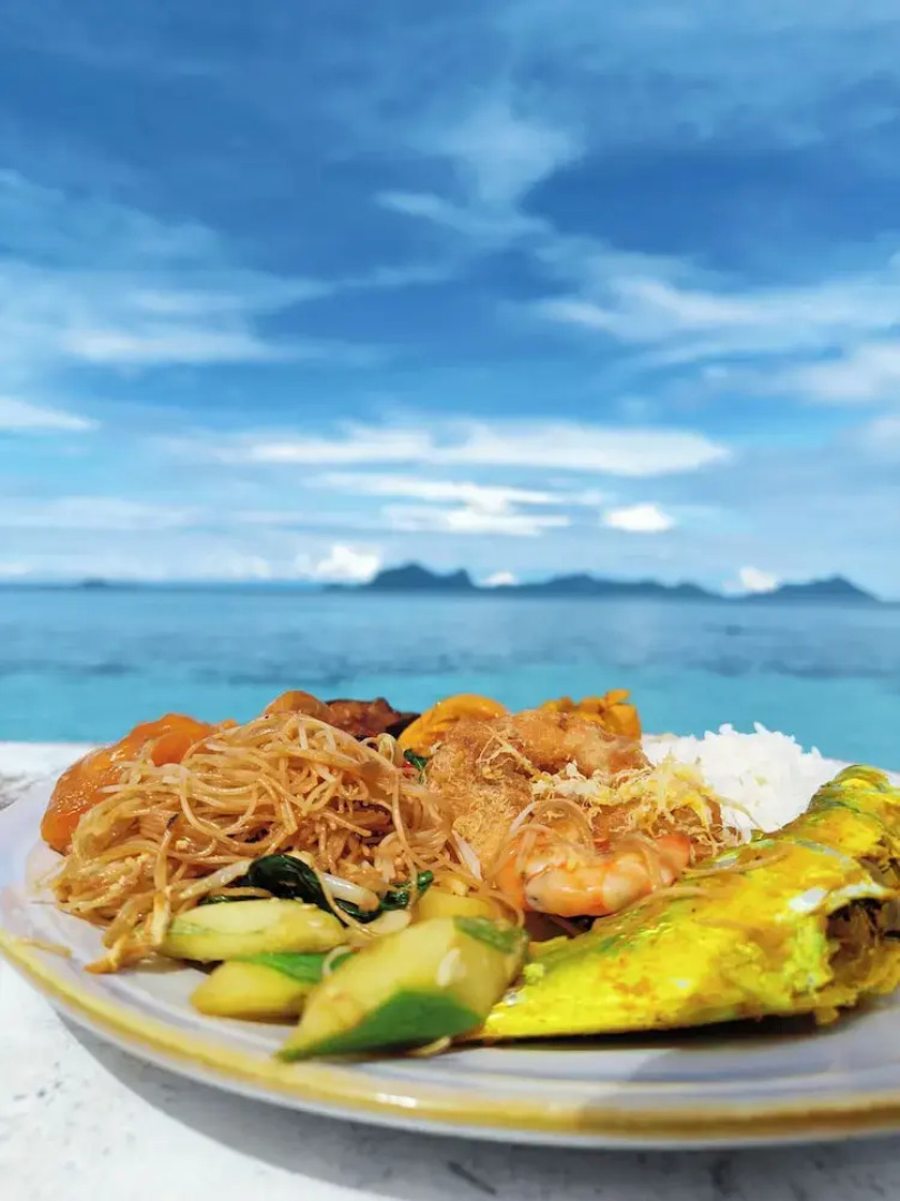 Bubblefish water villa