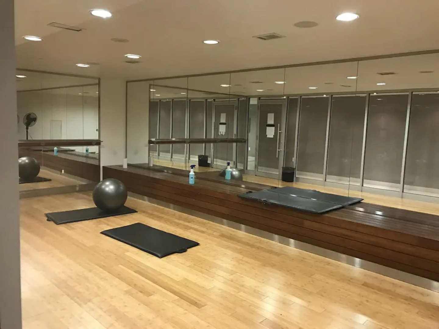 A&A Suites in the heart of Downtown Toronto