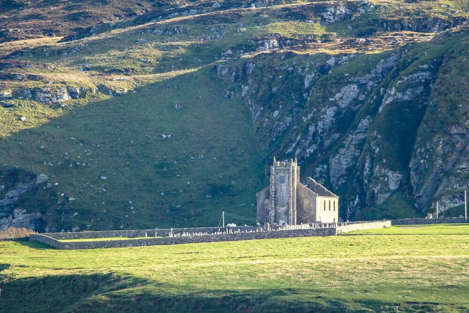 Port Charlotte Hotel