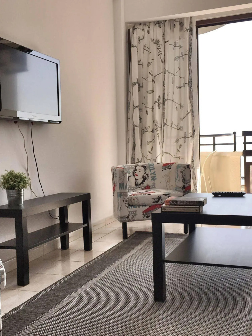 Pigeon Beach Hotel Apartments