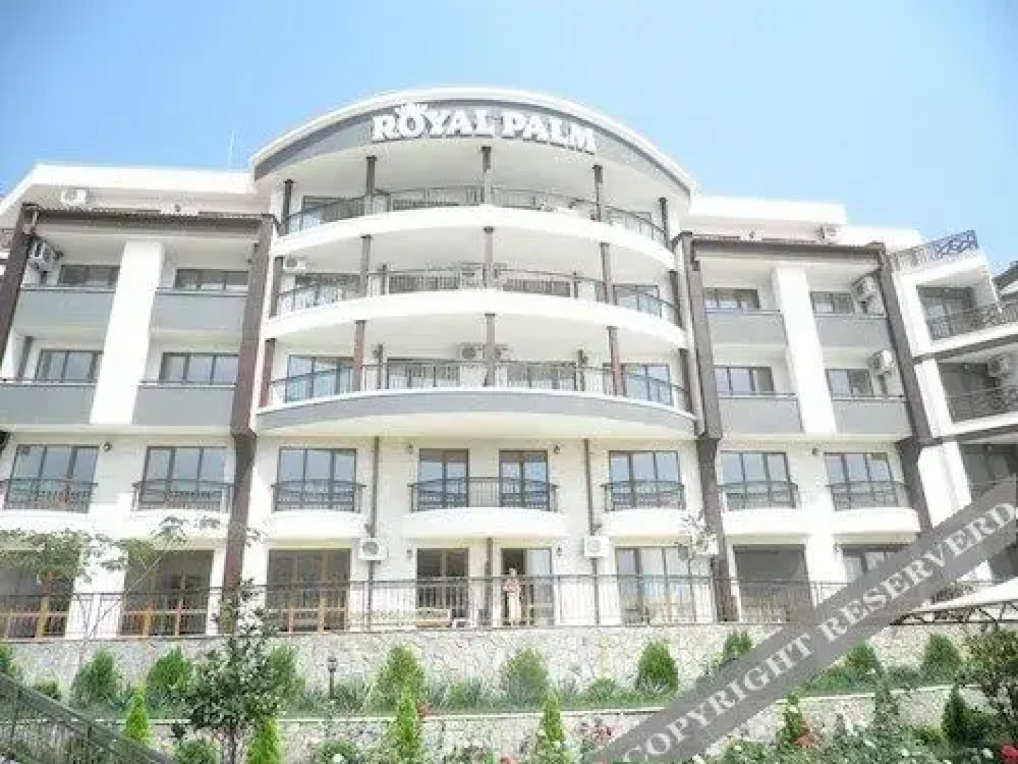 Royal Palm Apart Hotel