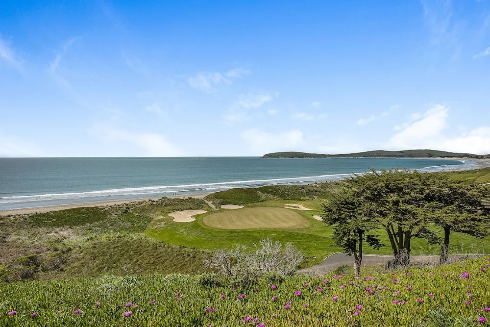 21562 Heron Drive Home 3 Bedrooms 2 Bathrooms Home