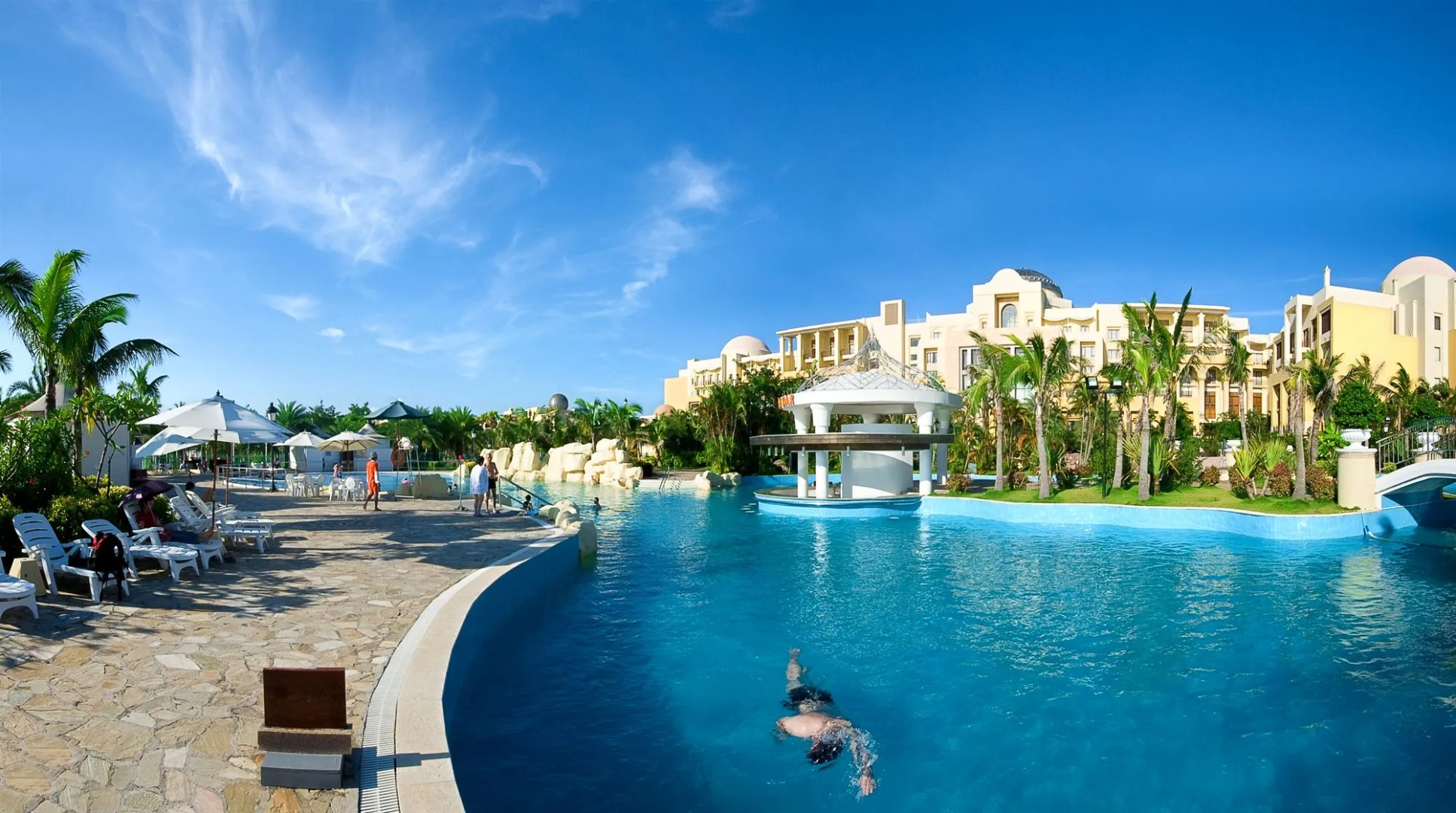 Ocean Spring Grand Metropark Hotel