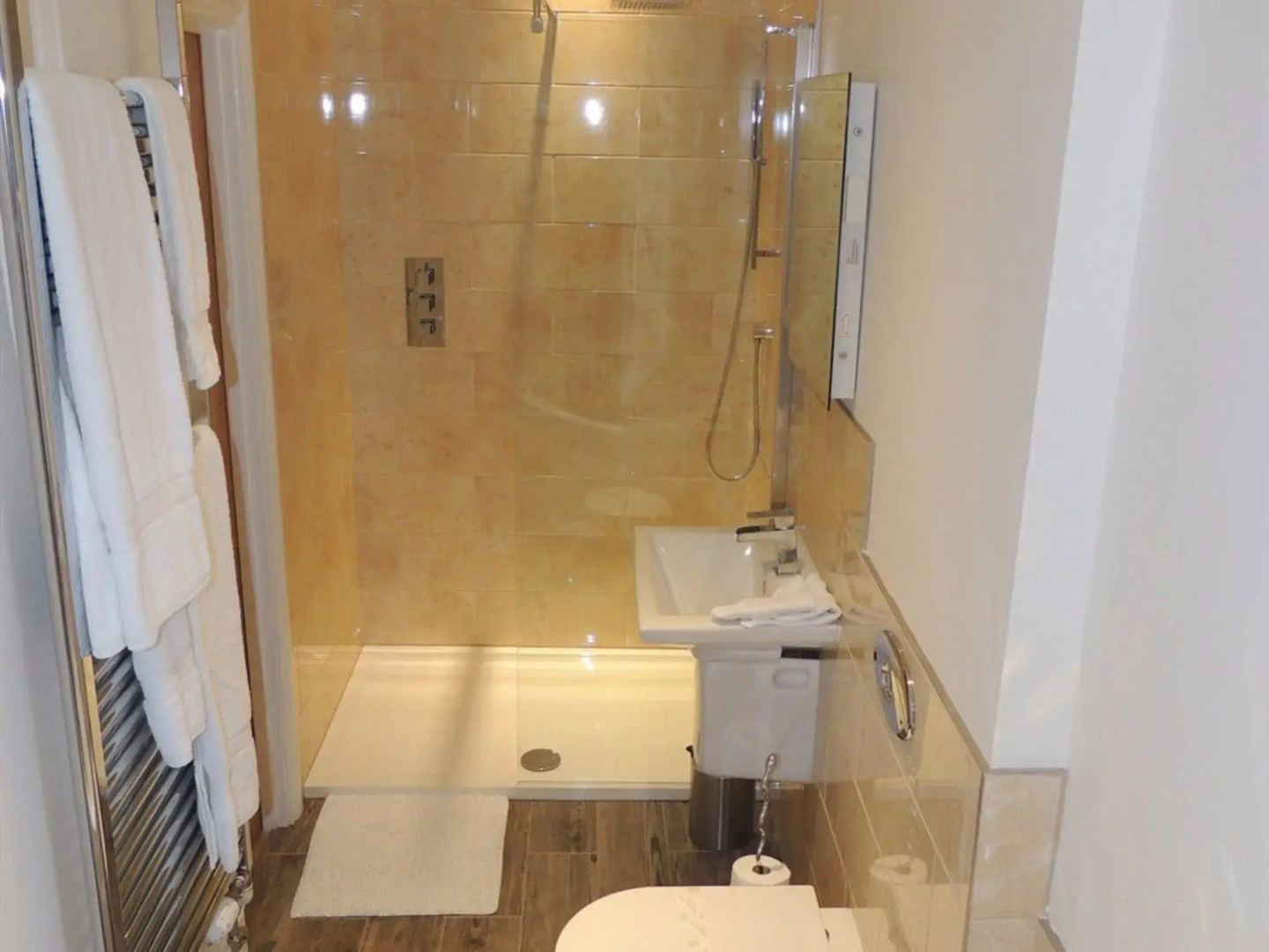 Woodlands Guest House