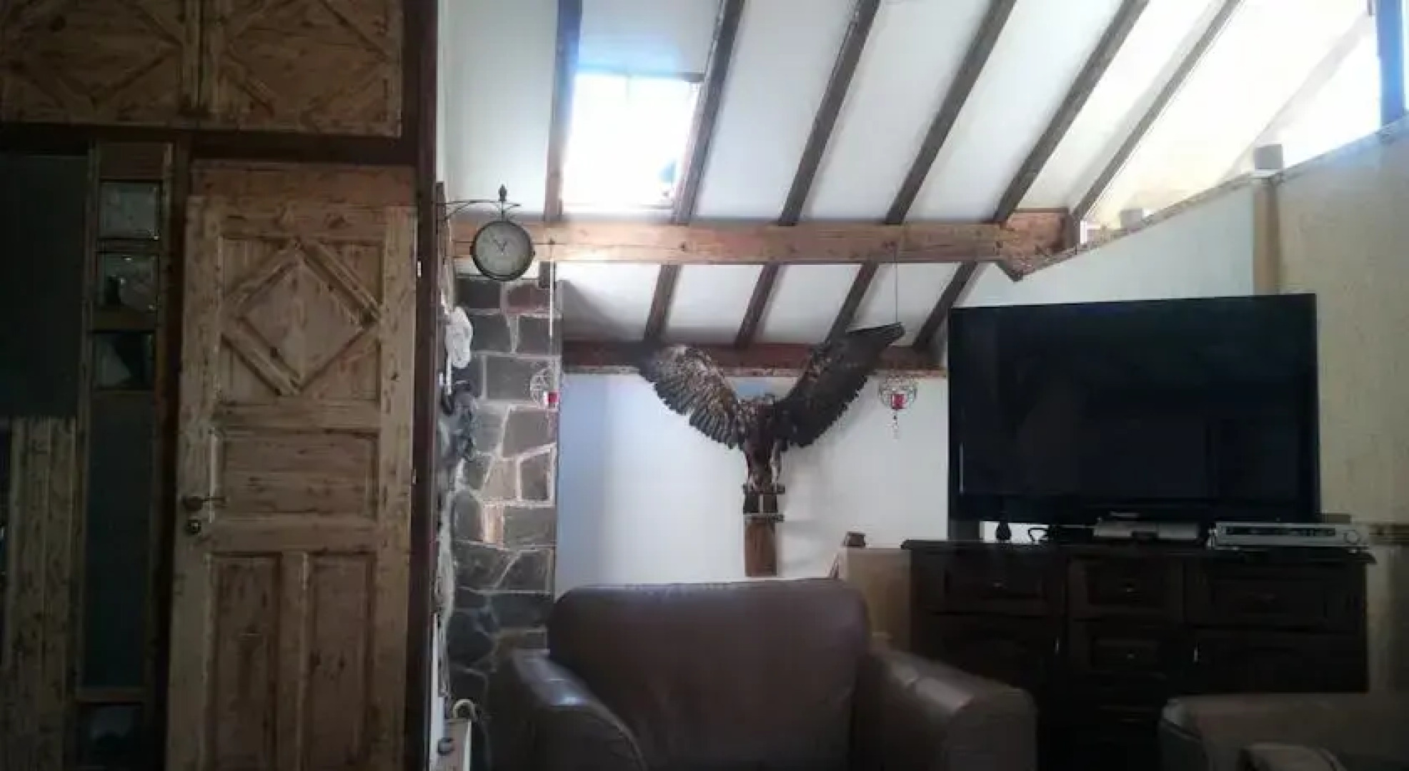 The White House With The White Fountain