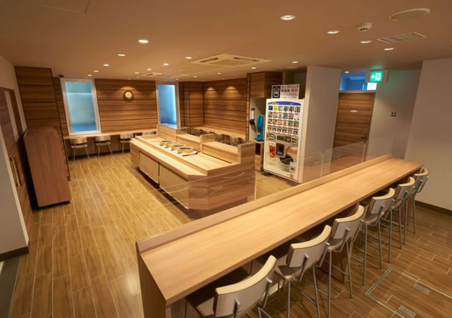 Super Hotel JR Fujiekimae Kinenkan