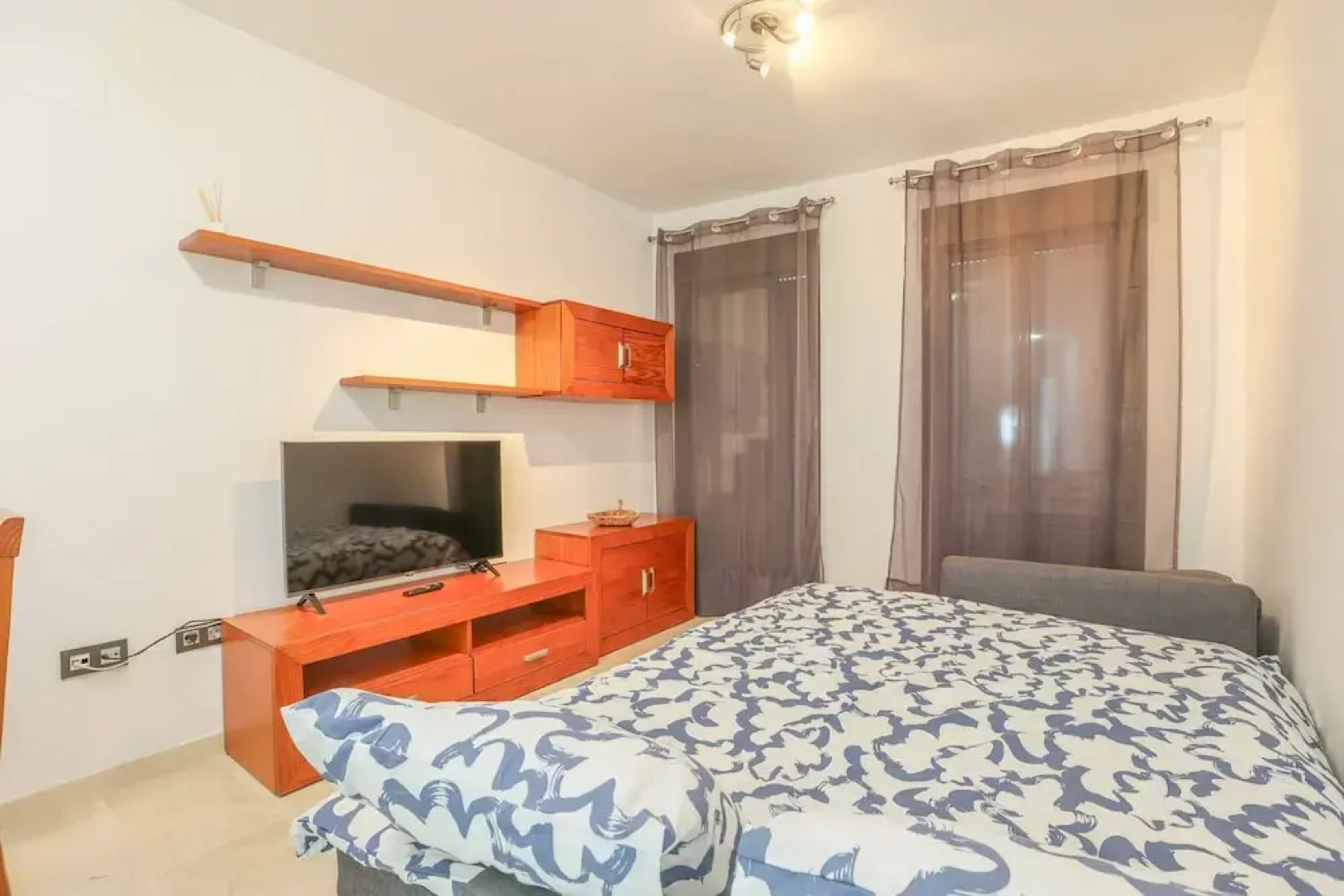 Manuel De Falla Ii in Dos Hermanas