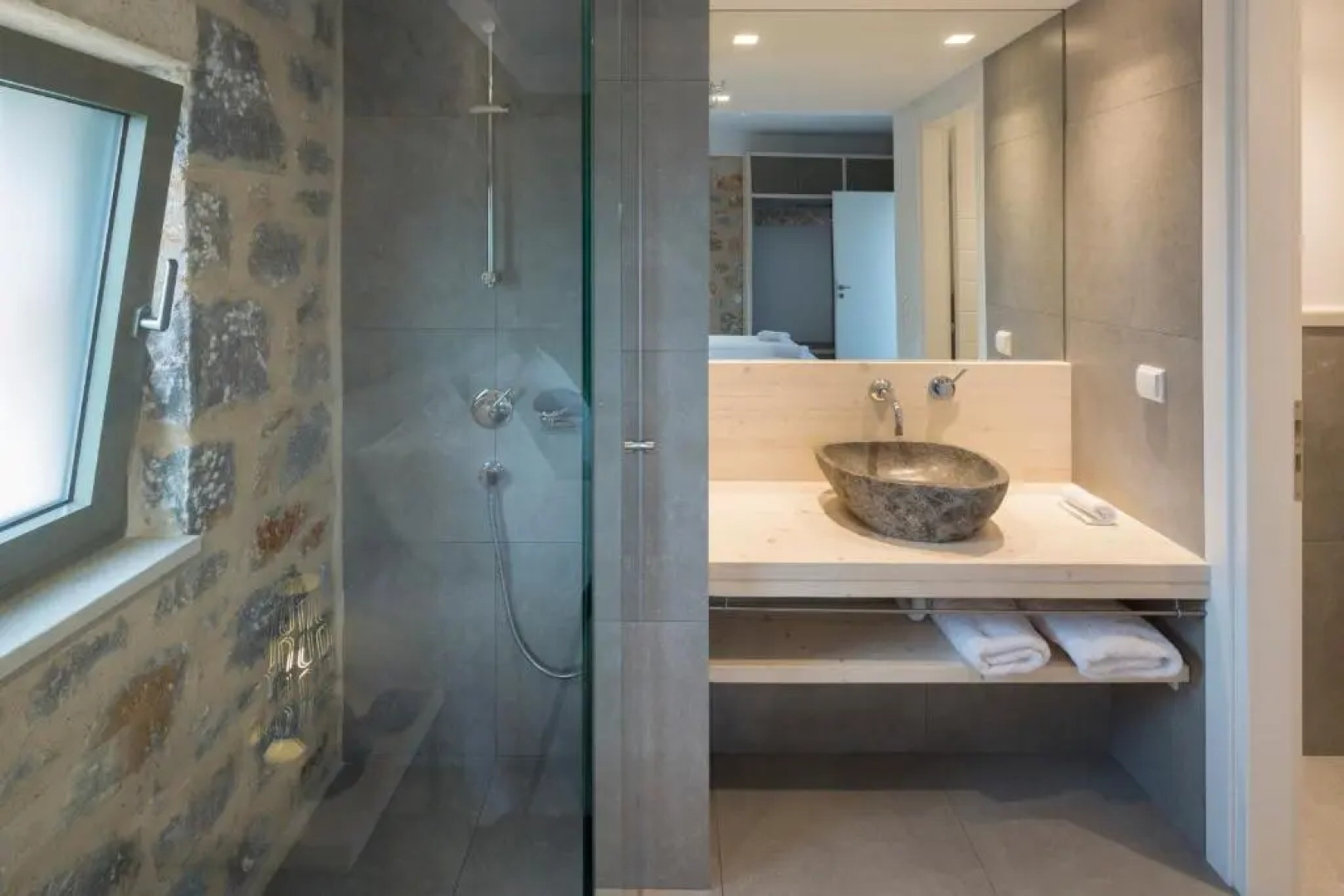 Mythies -Stone Houses in Mani