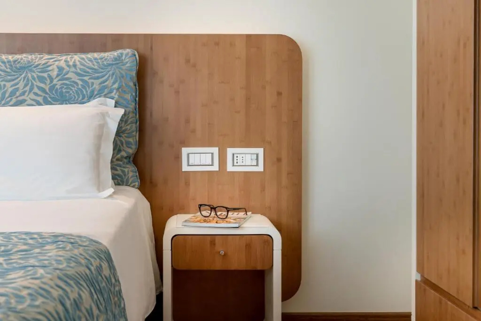 Trampolines Suite Hotel