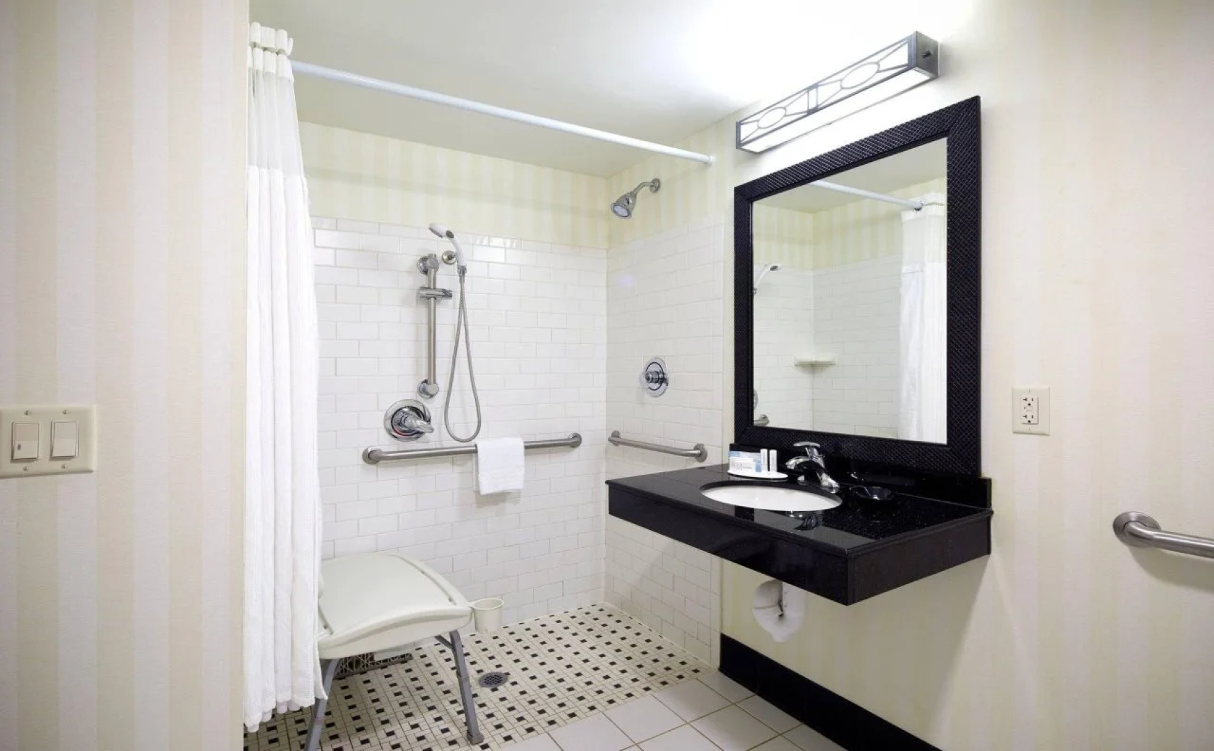 Fairfield Inn & Suites Columbus Polaris